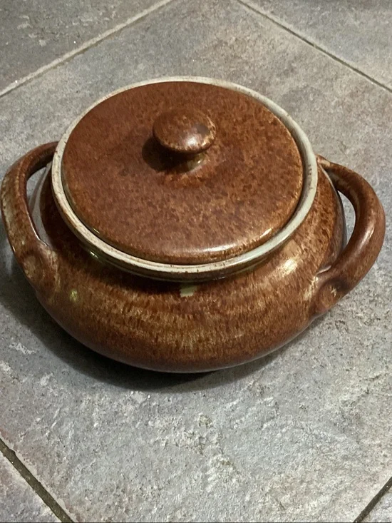 Stoneware Lidded Soup Tureen in Brown