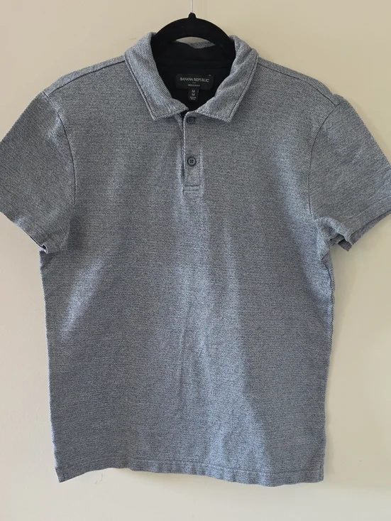 Banana Republic Men’s Heathered Gray Polo
