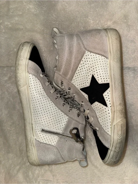 Vintage Havana Lester Women's Size 8.5 Sneakers - Classic Star Logo