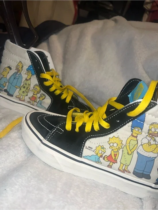 Vans X simpsons collab high top shoes men size 4 woman size 5.5