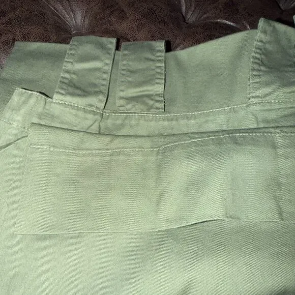 4 Olive Green 40x84 Curtain Panels (5A)