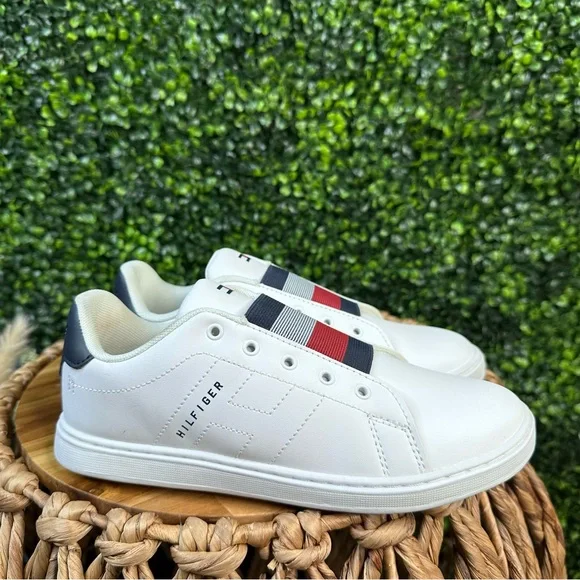 Tommy Hilfiger White  The Iconic court slip on Sneakers new‎ in box