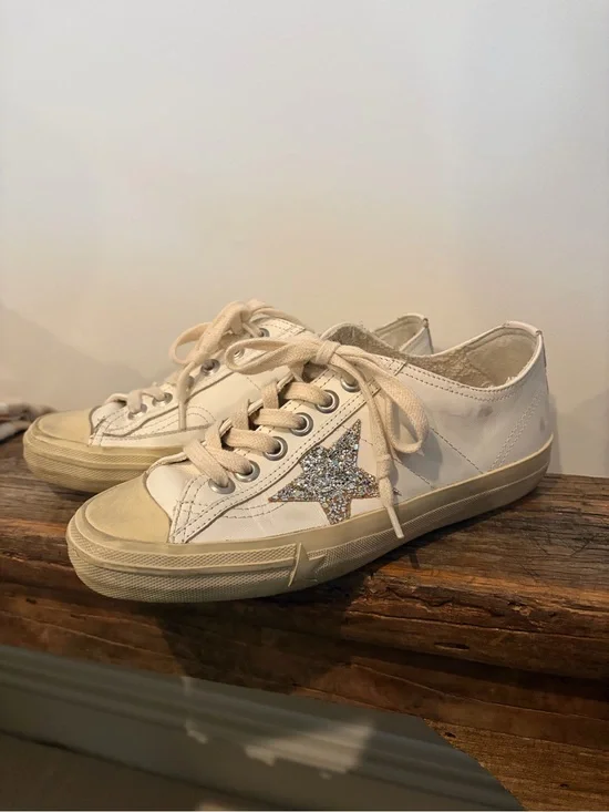 Golden Goose VSTAR2 White Sneaker with Green Accent
