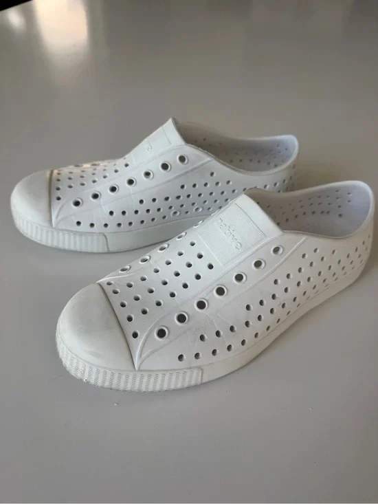 Native White Jefferson Slip-On Kids Shoes