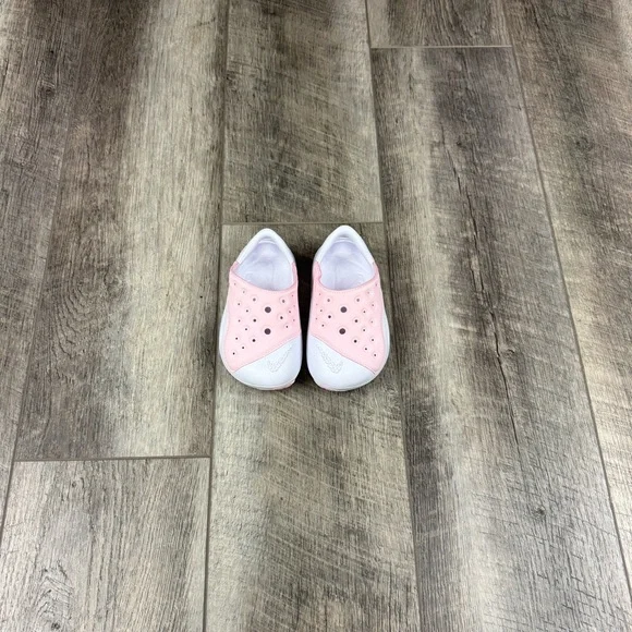Nike Kids‎ Pink Aqua Swoosh Shoes