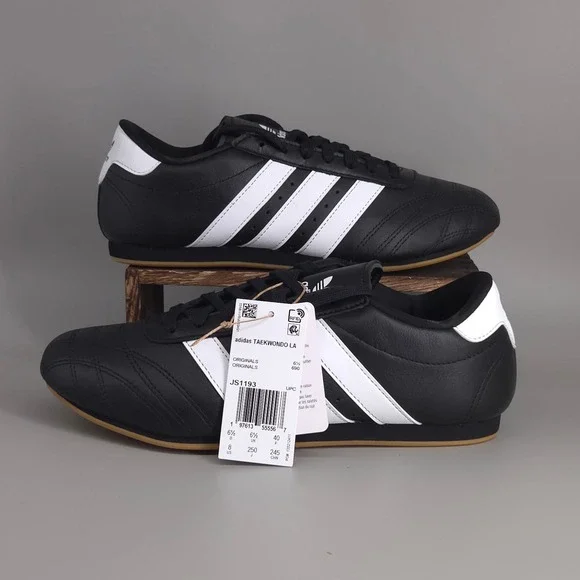 Adidas Taekwondo Lace W Womens Size 8 Black White Leather Gum Sole JS1193 New