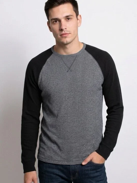 Banana Republic Long sleeve Tee,Black/gray,Excellent condition,Large