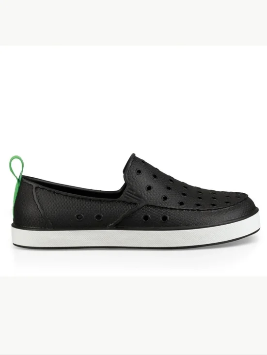 Sanuk Lil Walker Black - Youth Size 6Y Unisex