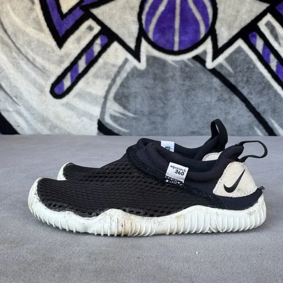 Size 7c - Nike Aqua Sock 360 Water‎ Shoes Baby Black & White 943759-003