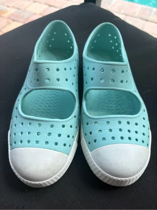 Native Kids Aqua Perforated Slip-On Water Shoes in Mint