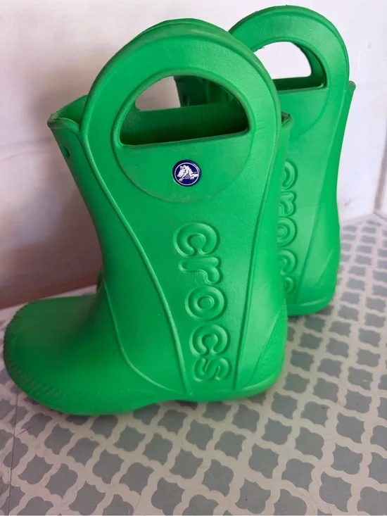 CROCS Kids Bright Green Pull-On Rain Boots
