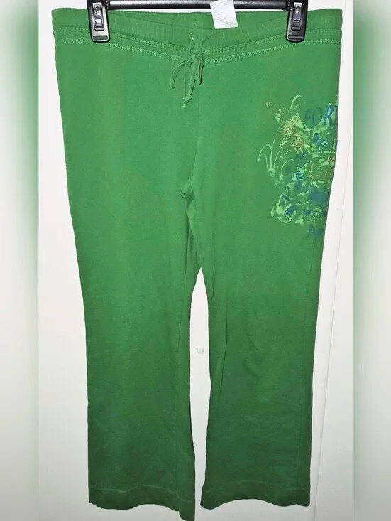 No Boundaries Green Juniors Wide Leg  Sweatpants With gold & blue Graphics