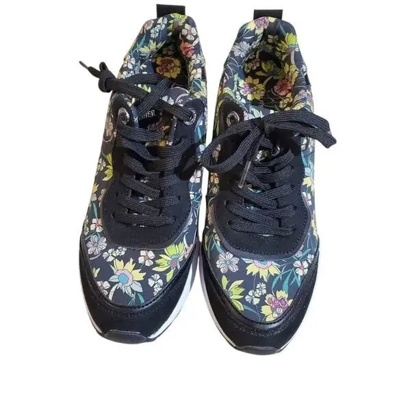 Marc Fisher Floral Print Low Top Sneakers Black Multi Color Lace Up Size 7