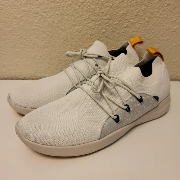 NIB Vessi Altitude Gray Cityscape Classic Sneaker Size 9