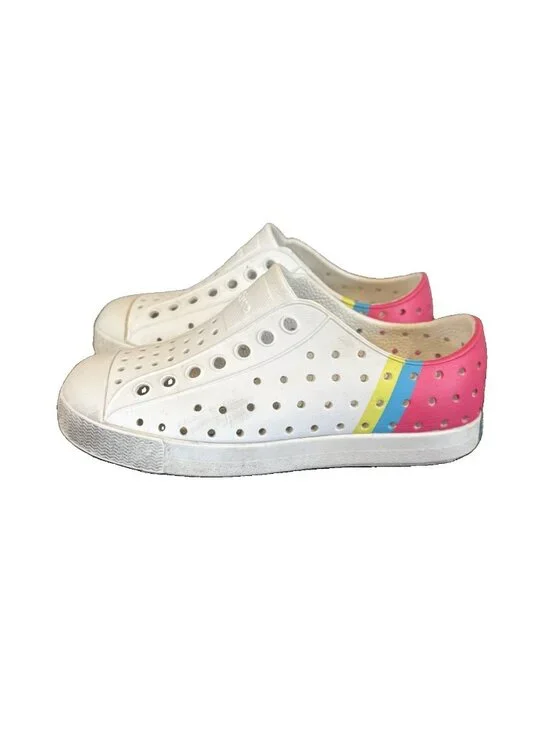 NATIVE Jefferson Toddler Size C10 Boxfish Slip On Play Rubber Shoes - White Pink