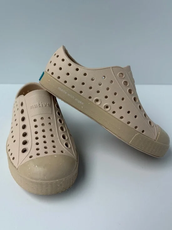 Native Jefferson Bio-Based Made with Algae Sneakers Beige Unisex Kids Toddler C8