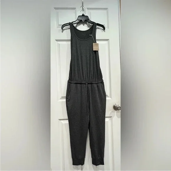 Patagonia Women’s S Small Seabrook Jumpsuit Ink Black NWT Romper