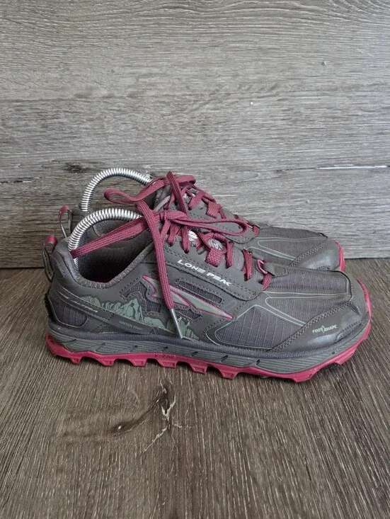 Altra Women's Lone Peak 4 Athletic Trail Running Shoes Gray Raspberry Size 8