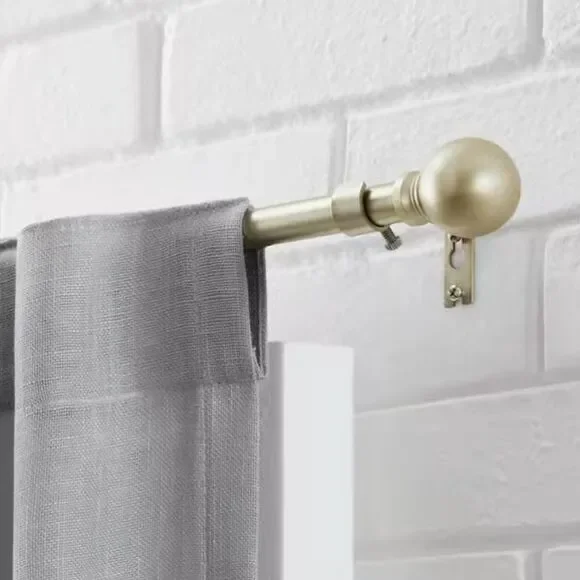 Modern Adjustable Curtain Rod Kit 28-48