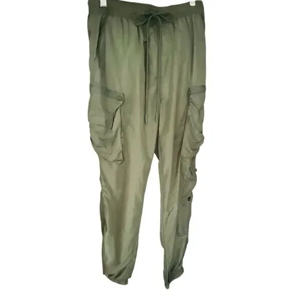 Urban Outfitters Standard Cloth Cargo Jogger Pants Olive Green  Size Medium
