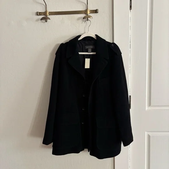 NWT Vintage Banana Republic wool blend coat in black