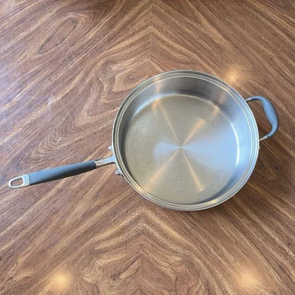 Royal Prestige 9 Ply Copper Enhanced 10.5” Skillet Sauce Pan No Lid T-304