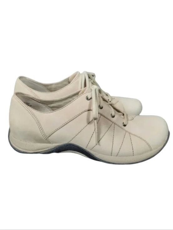 Clarks Springer Sneakers Suede Women's SZ 9.5M