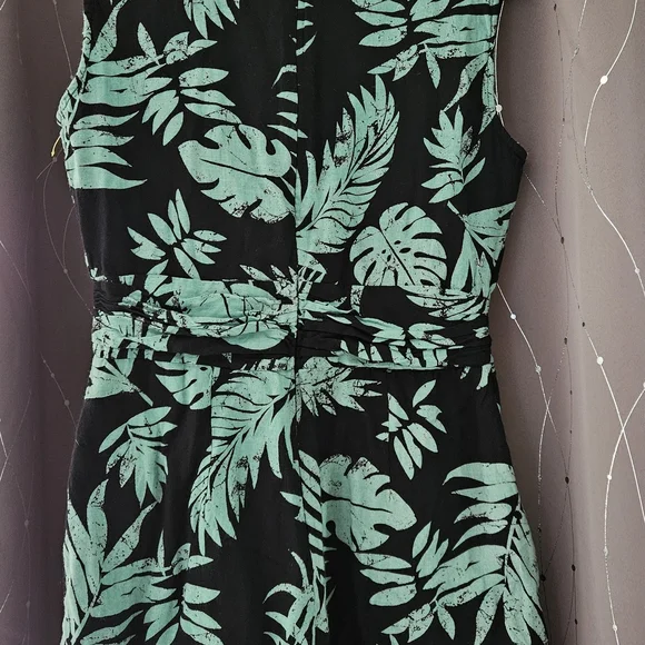 Yumi Black and‎ Teal Leaf Pattern Rompee
