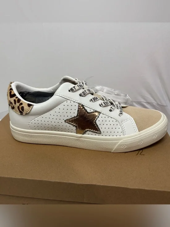 Vintage Havana White Sneaker with Bronze Star and Leopard Accent