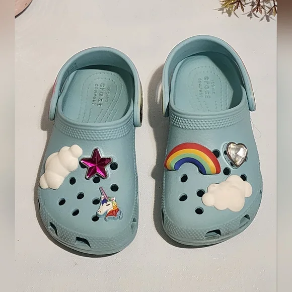 CROCS Kids Light Blue Classic Clog with Rainbow & Unicorn Charms