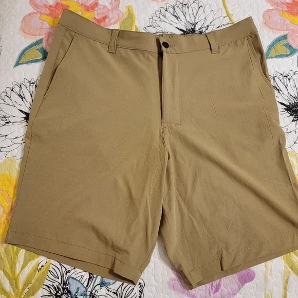 NWT Banana Republic Men's Flat Front Shorts