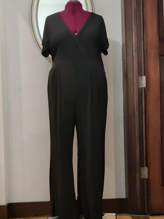 torrid Black V-Neck Short Sleeve Wide-Leg Jumpsuit