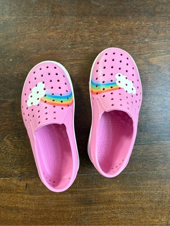 Kids Pink Rainbow Cloud Slip-On Shoes- Native