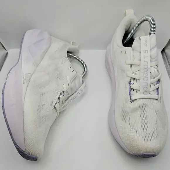 Asics Novablast 5 White Lilac Hint Womens 7.5 UK 5.5 Running Shoes Sneakers