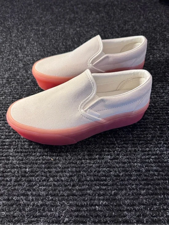 Vans Size 5.5 Men/7 Women Ultra Cush Pro SlipOn Marshmallow White Suede Gum Sole