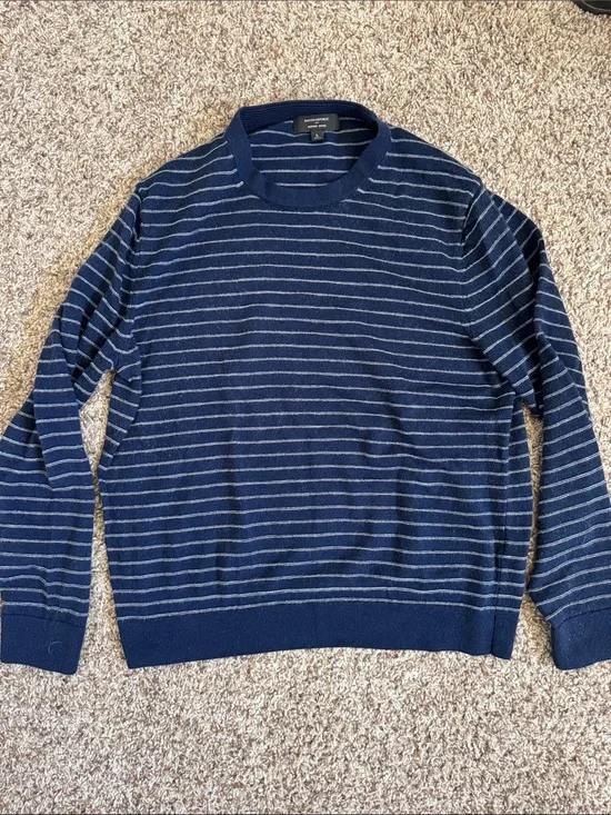 Banana Republic Navy and Light Gray Striped Crewneck Sweater