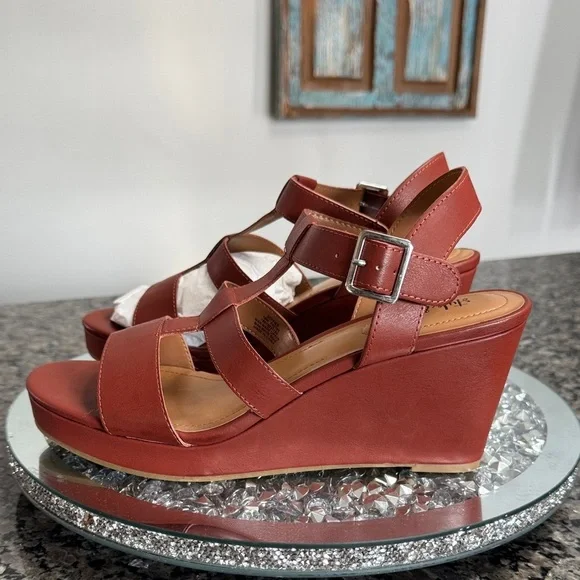 Style & Co. Deep Camel Wedge open toe strappy Sandals NEW 10