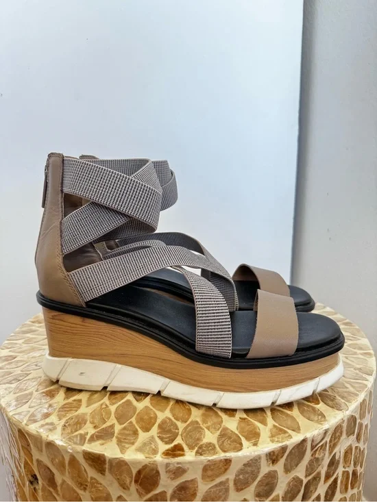 Sorel Joanie III Taupe  Sport Strap Wedge Sandals size 8.5