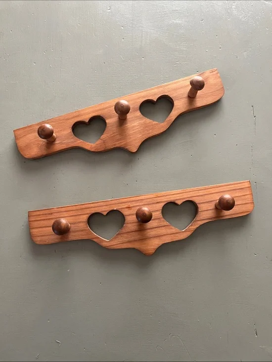 Cottage core Mini Wooden Heart cutout Rack Wall pegs
