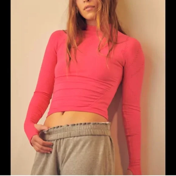 FREE PEOPLE good karma high-neck layer