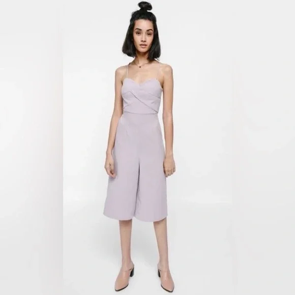 Sleeveless Lilac Cropped Jumpsuit with Spaghetti Straps
