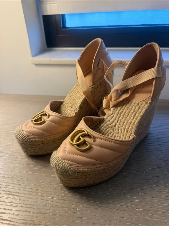 Gucci Nude Pink Espadrille Wedge Sandals with Gold Double G