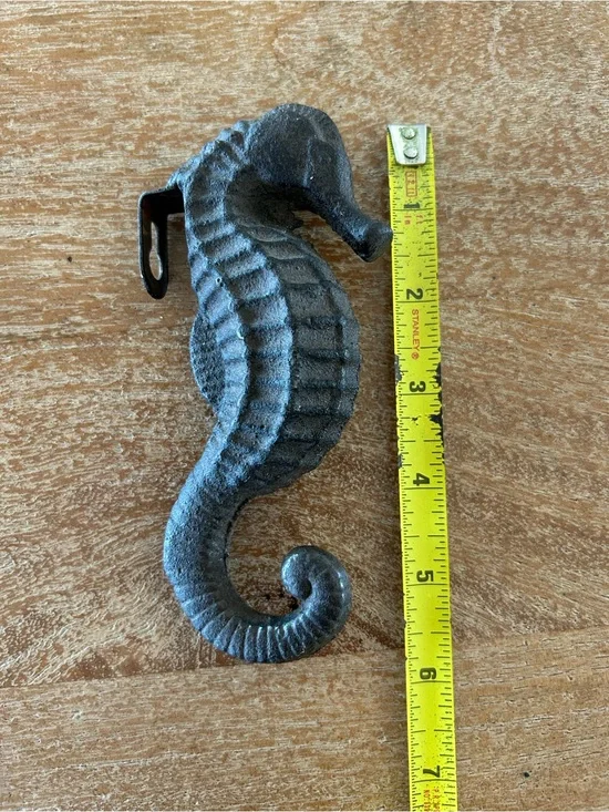 Cast Iron Seahorse Wall Hook - Dark Gray