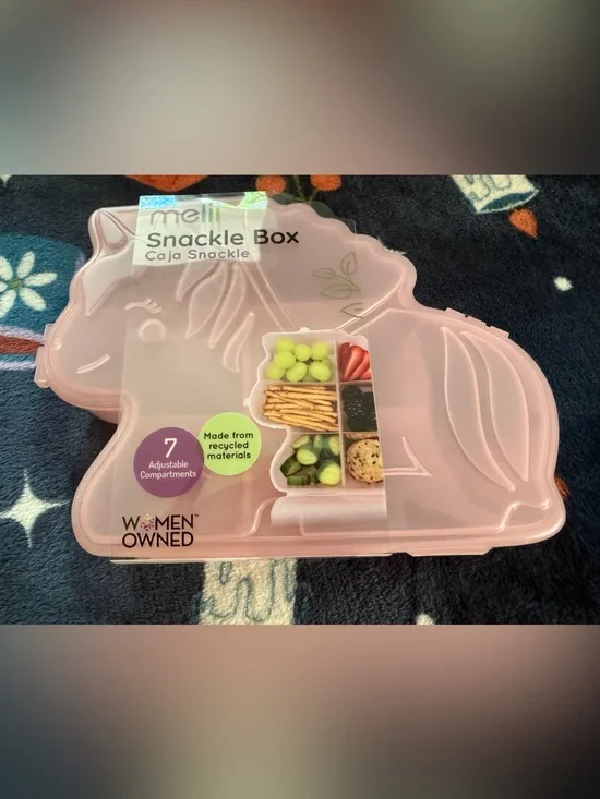 Melli Pink Unicorn Snackle Box with 7 Compartments