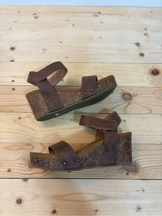 Brown Floral Tooled Platform Sandals