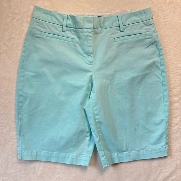 Lands End Shorts Women Sz 2 Seafoam‎ Blue Mid Rise Chino Straight Fit