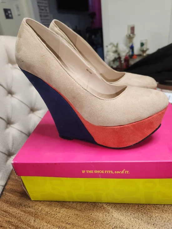 Charlotte Russe Beige Suede Wedges with Navy & Coral Colorblock