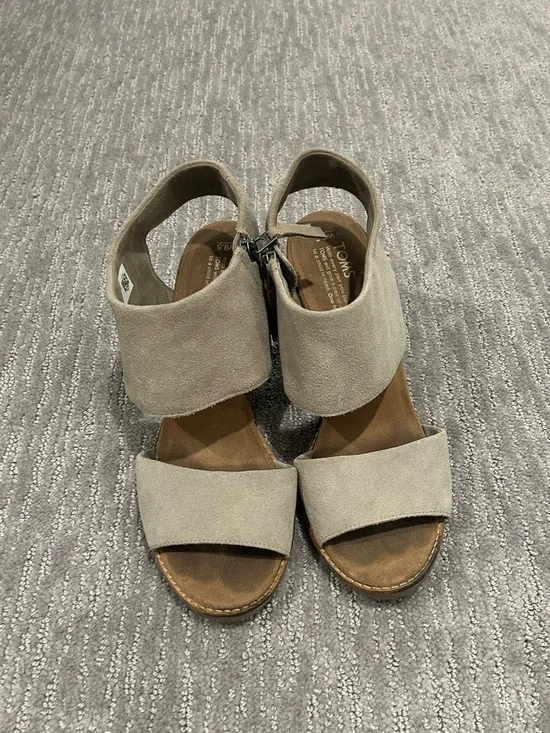 TOMS Women's Suede Slingback Sandals in Taupe