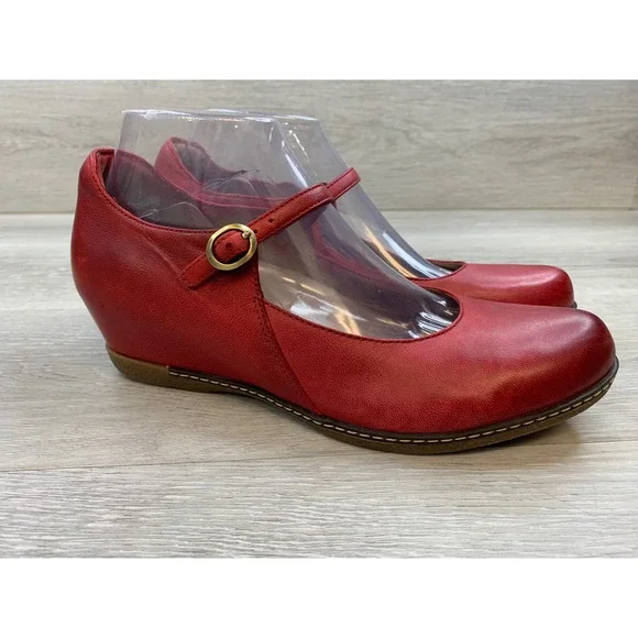 Dansko Women's Red Leather Mary Jane Wedge Round Toe Buckle 8.5 Comfort Shoes