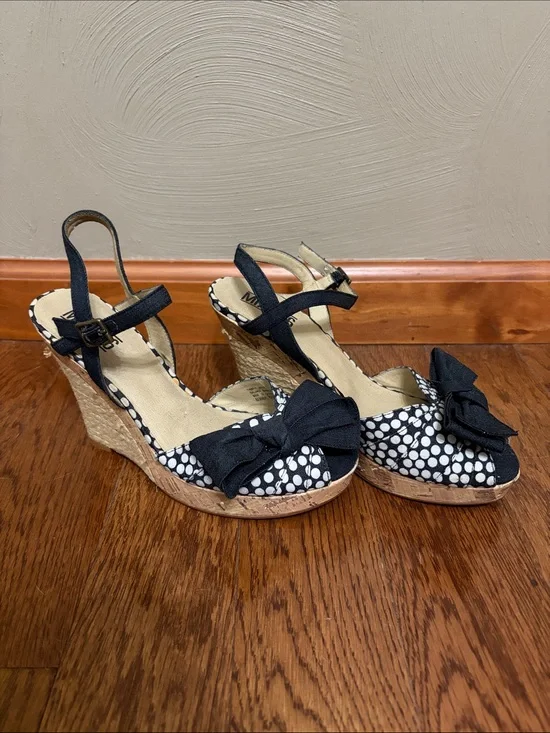 Mix No. 6 Black and White Polka Dot Bow Wedge Sandals